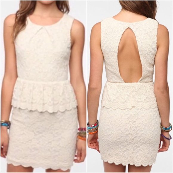 Urban Outfitters Dresses & Skirts - Pins and Needles Large Knit Lace Peplum Dress